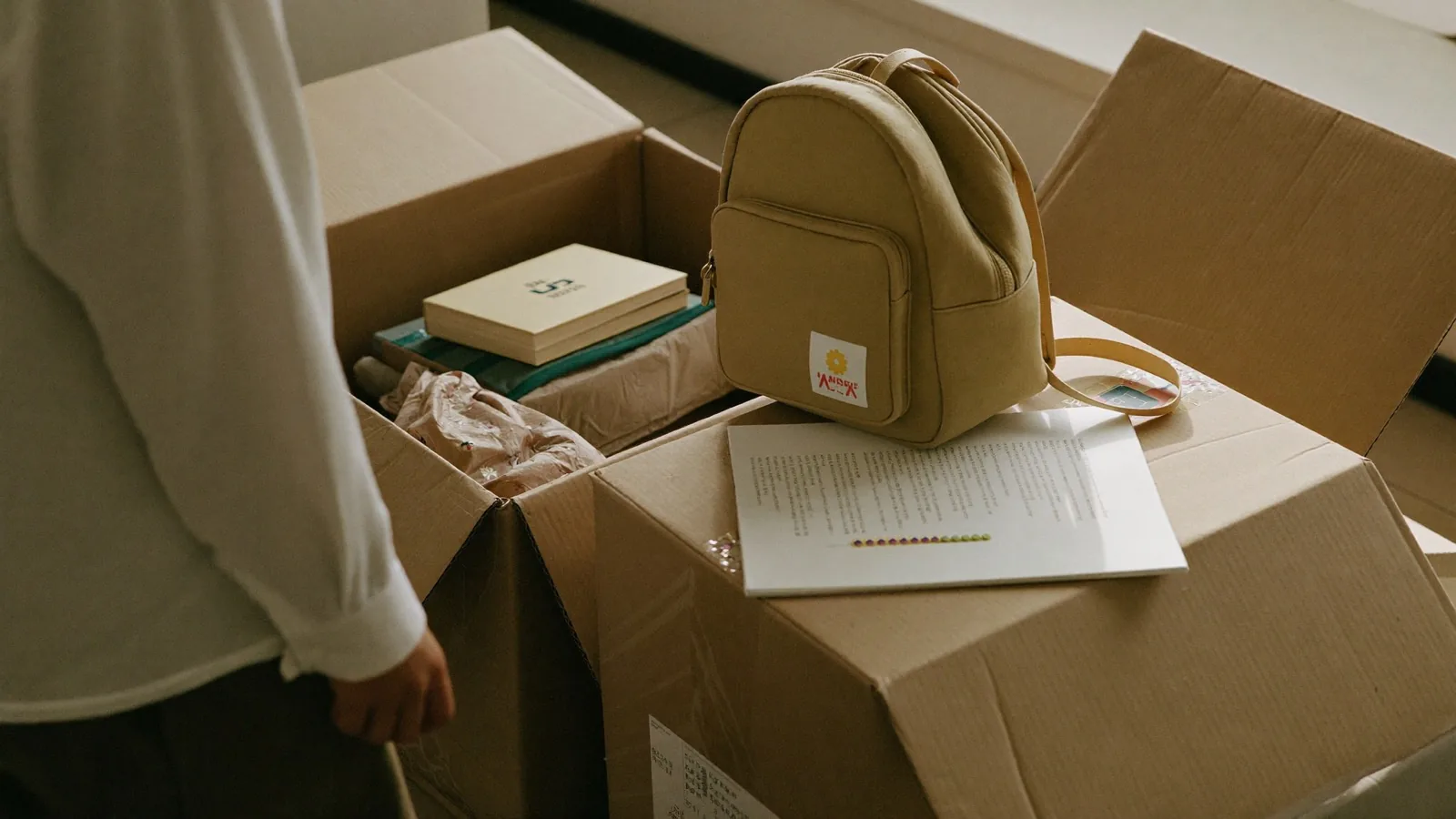 引っ越し荷物と書類の準備